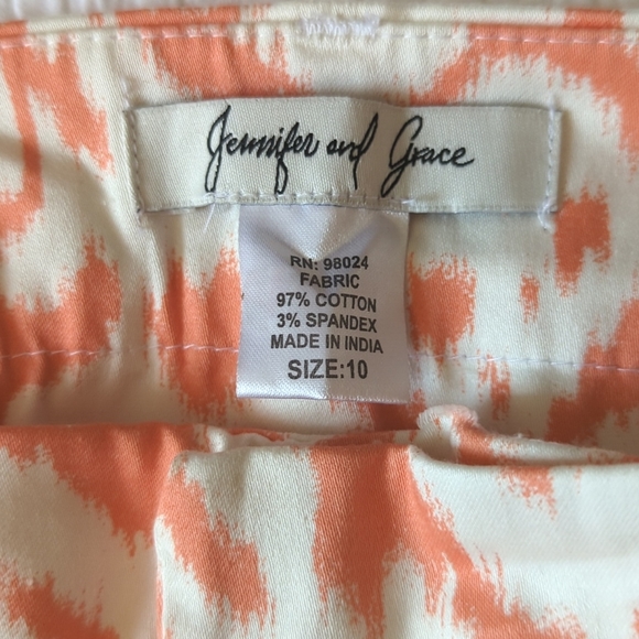 Womens Capris Pants in Fun Coral Colour & Pattern - Picture 3 of 6